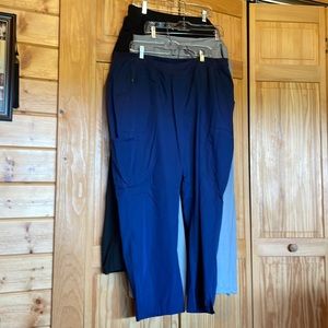 Black, gray and navy scrub pants(3)